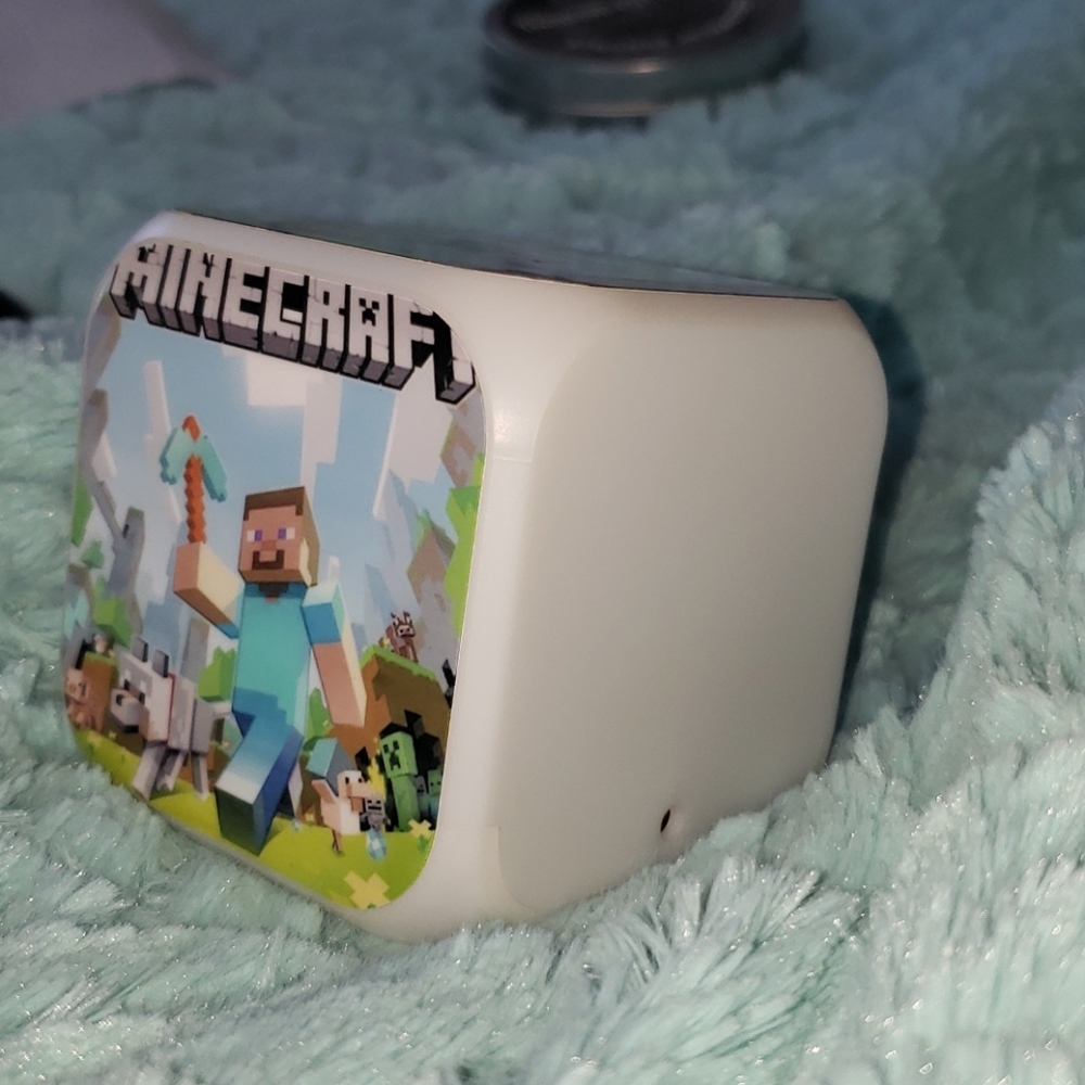 Minecraft Clock - Picture 3 of 3